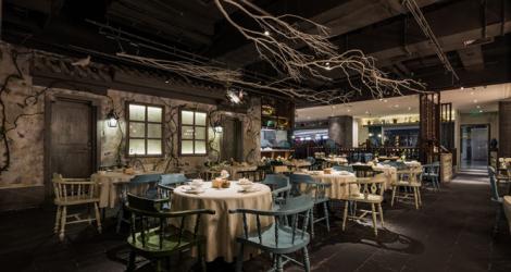 “隨物成器，巧在其中” 高品質(zhì)接待會所。